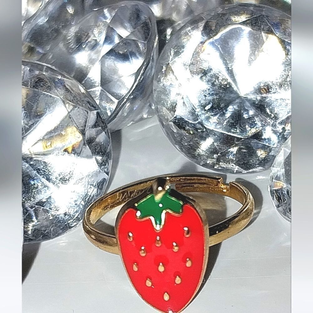 Super cute girls jeweled adjustable ring